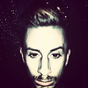 Meet your Posher, D r